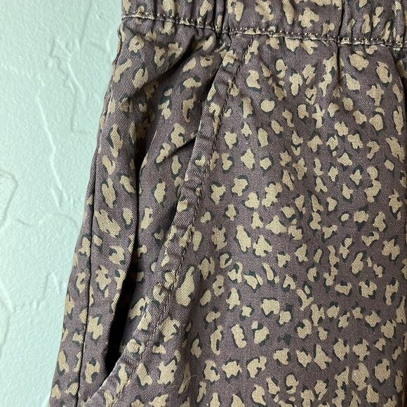 Social Standard by Sanctuary leopard print boardwalk shorts elastic waist SZ L - Picture 2 of 7